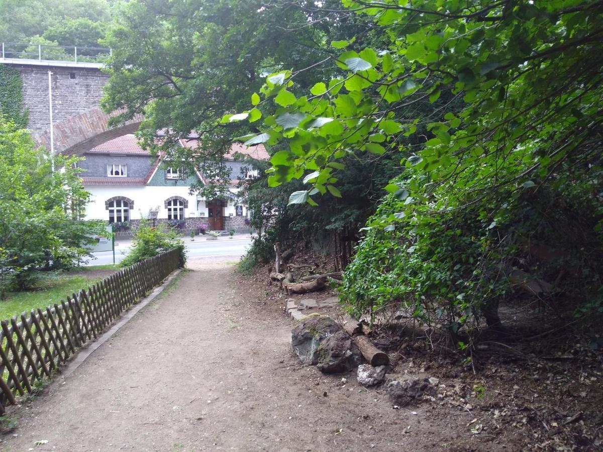 Schmoekermuehle Bed & Breakfast Andernach Ngoại thất bức ảnh